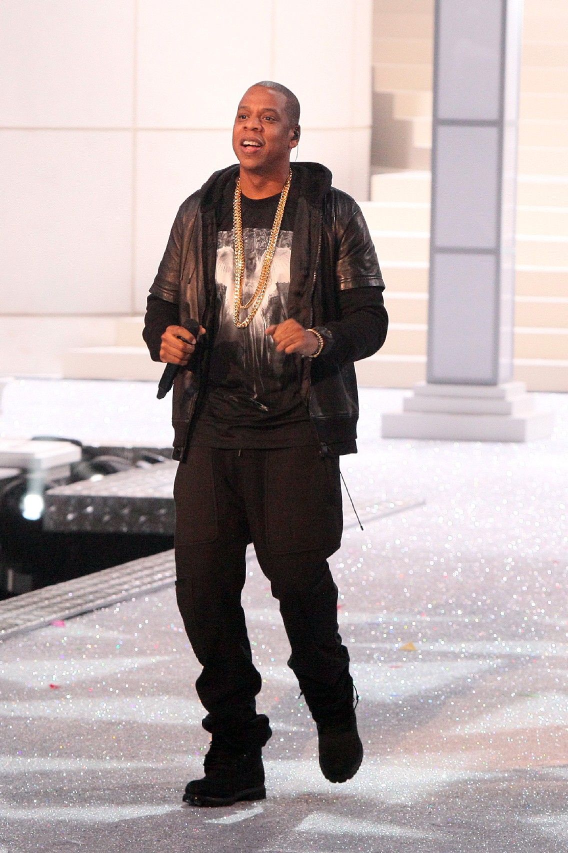 Jay-Z - 2011 Victoria's Secret Fashion Show - Performance | Picture 121362